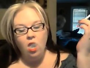 Big beautiful woman shakes her ass and smokes