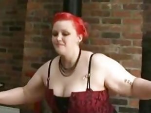 Horny sexy fat bbw fucks herself