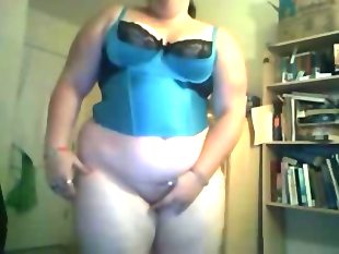 Fat babe showing off