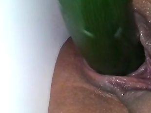 Vegetable creamy squirting pussy amateur bbw babe