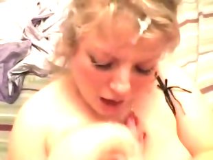 Facial cumshot blowjob and bit tits